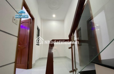 Siêu đẹp Trịnh Văn Bô 39m2-5T, ô tô đỗ cửa, tặng NT ở ngay, giá 6.68tỷ