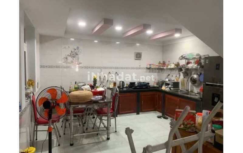 BÁN NHÀ MẶT TIỀN KINH DOANH – TRUNG TÂM DĨ AN – DIỆN TÍCH LỚN 147M²