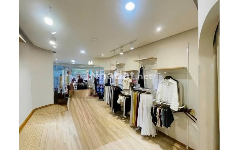 BÁN NHÀ 2 TẦNG – DIỆN TÍCH LỚN (110M²) – 5 PHÒNG NGỦ – HẺM XE TẢI TRÁNH – TRUNG TÂM TÂN BÌNH