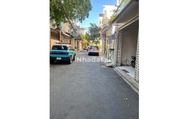 BÁN NHÀ 2 TẦNG – DIỆN TÍCH LỚN (110M²) – 5 PHÒNG NGỦ – HẺM XE TẢI TRÁNH – TRUNG TÂM TÂN BÌNH