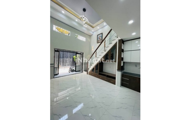 CƠ HỘI AN CƯ: NHÀ ĐẸP XÃ BÀ ĐIỂM – GIÁ CHỈ 2 TỶ 400 TRIỆU