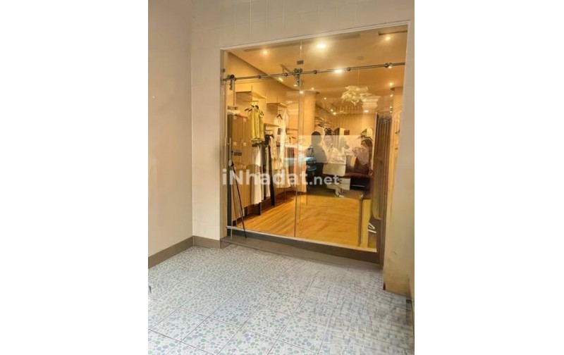 BÁN NHÀ 2 TẦNG – DIỆN TÍCH LỚN (110M²) – 5 PHÒNG NGỦ – HẺM XE TẢI TRÁNH – TRUNG TÂM TÂN BÌNH