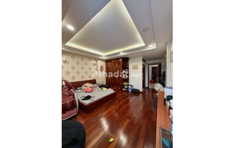BÁN NHÀ MẶT TIỀN ĐƯỜNG 12M – QUẬN 8 – DIỆN TÍCH LỚN 100M² – CÓ THANG MÁY – GIÁ 10.2 TỶ