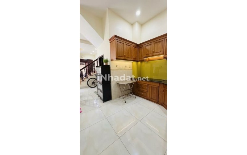 BÁN NHÀ HẺM XE HƠI THÔNG – AN DƯƠNG VƯƠNG, QUẬN 5 – DÒNG TIỀN 12TR/THÁNG – GIÁ 10.2 TỶ