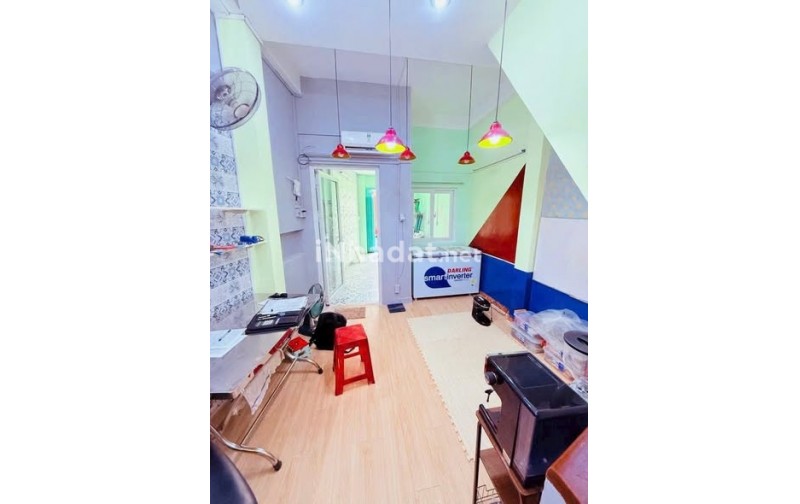 BÁN NHÀ MẶT TIỀN KINH DOANH – HẺM XE HƠI TRÁNH – KHU PHAN XÍCH LONG, PHÚ NHUẬN – DT 42M² – NHỈNH 6 TỶ