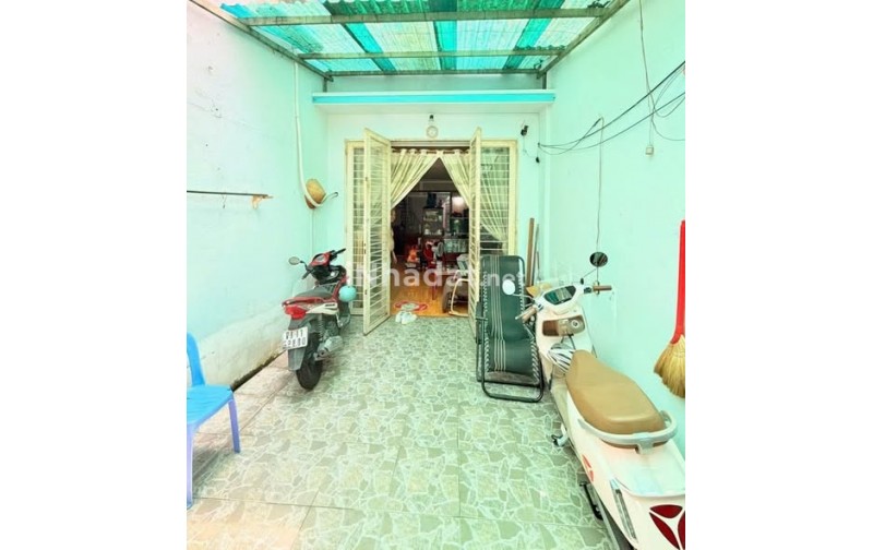 NHÀ VÕ THÀNH TRANG ĐƯỜNG XE HƠI GẦN CHỢ BÀ HOA KHU BÀU CÁT TÂN BÌNH