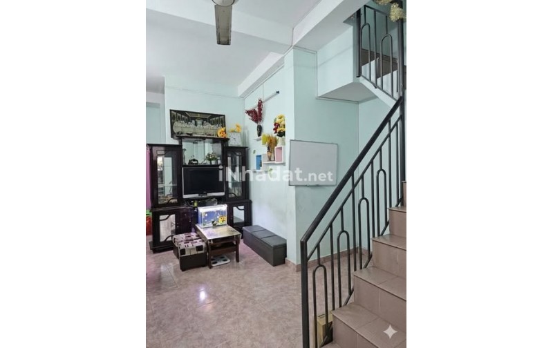 BÁN NHÀ MẶT TIỀN HOÀNG HOA THÁM (BÌNH THẠNH - KẾ BÊN PHÚ NHUẬN) – CHIA 2 CĂN ĐỘC LẬP – GIÁ HƠN 6 TỶ