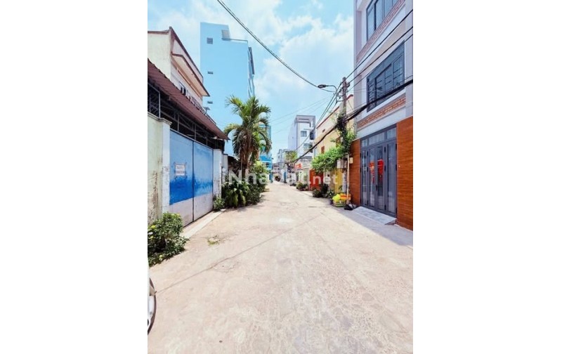 BÁN NHÀ MẶT TIỀN KINH DOANH – HẺM XE HƠI TRÁNH – KHU PHAN XÍCH LONG, PHÚ NHUẬN – DT 42M² – NHỈNH 6 TỶ