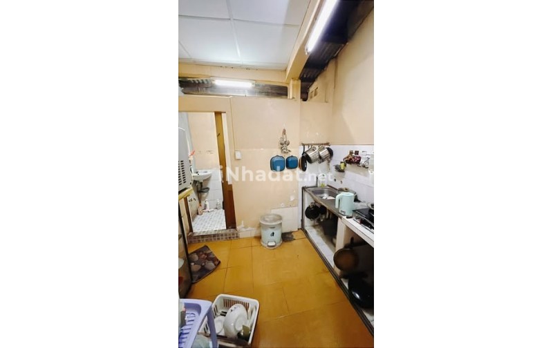 BÁN NHÀ MẶT TIỀN HẺM TÔN ĐẢN, QUẬN 4 – GIÁ CHỈ 3 TỶ