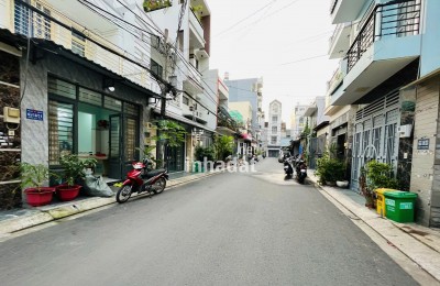 BÁN GẤP NHÀ GẦN NGÃ TƯ LẠC LONG QUÂN - ÂU CƠ
