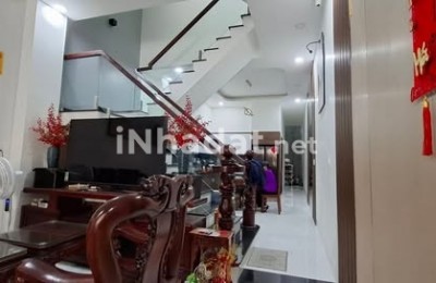 BÁN NHÀ MẶT TIỀN – PHƯỜNG DĨ AN, TP. DĨ AN – 75M² – 5 PHÒNG NGỦ – GIÁ HẤP DẪN HƠN 6 TỶ
