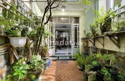 BÁN NHÀ MỚI ĐẸP – HẺM XE HƠI – PHAN VĂN TRỊ, BÌNH THẠNH – DIỆN TÍCH 80M² – SỔ ĐẸP NHƯ A4