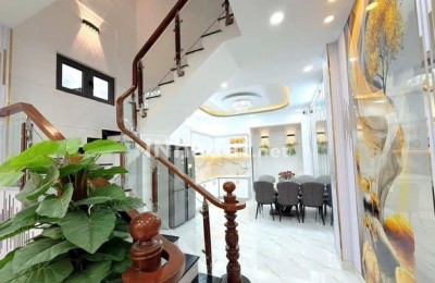 BÁN NHÀ PHỐ MỚI HIỆN ĐẠI – MẶT TIỀN ĐƯỜNG CHÍNH – THỊ TRẤN NHÀ BÈ – CÁCH PHÚ MỸ HƯNG 5 PHÚT