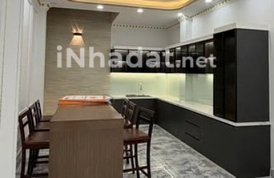BÁN NHÀ KHU DÂN CƯ BÌNH PHÚ, QUẬN 6 – DT 74M² – GARA Ô TÔ TRONG NHÀ – 5 PHÒNG NGỦ