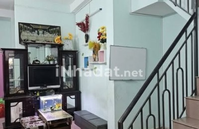 BÁN NHÀ MẶT TIỀN HOÀNG HOA THÁM (BÌNH THẠNH - KẾ BÊN PHÚ NHUẬN) – CHIA 2 CĂN ĐỘC LẬP – GIÁ HƠN 6 TỶ