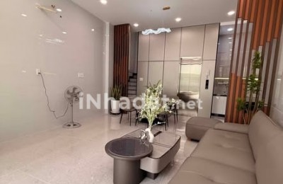 BÁN NHÀ MỚI ĐẸP – CÓ THANG MÁY – HẺM XE HƠI TRÁNH – ÂU CƠ – NỘI THẤT XỊN SÒ