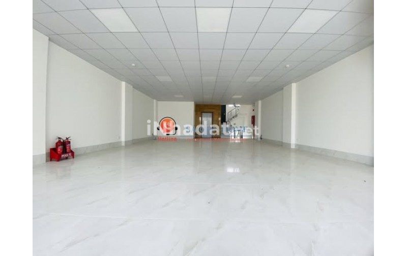 CHO THUÊ TÒA NHÀ VĂN PHÒNG- HIỆN ĐẠI - ĐỐI DIỆN ỦY BAN NHÂN DÂN QUẬN 2