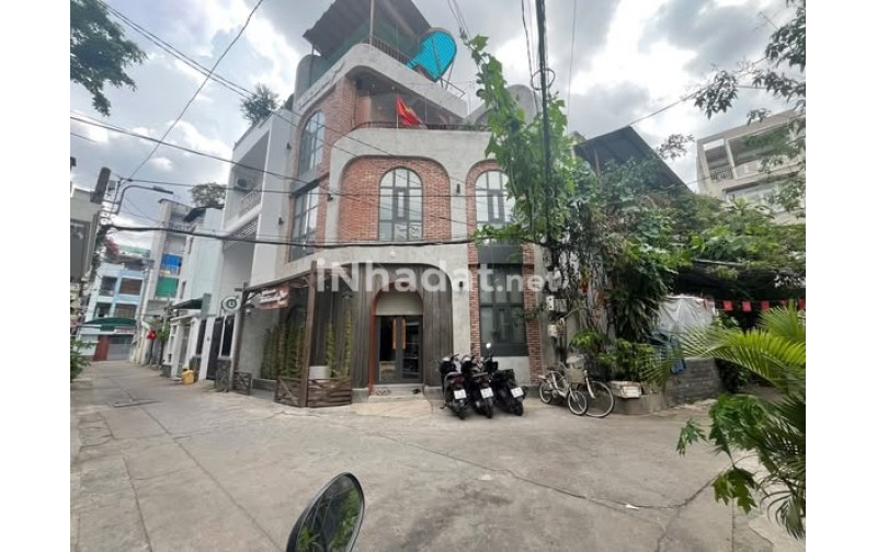 NHÀ LÔ GÓC ĐẸP GẦN CHỢ CÂY QUÉO - QUẬN BÌNH THẠNH-GIÁ 7,2 TỶ