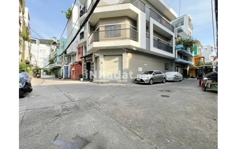 NHÀ LÊ VĂN DUYỆT - 2 MẶT TIỀN, HẺM Ô TÔ GIÁP QUẬN 1