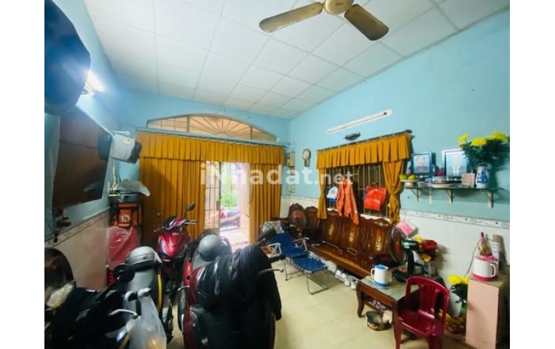 NHÀ PHAN XÍCH LONG - PHÚ NHẬN - LÔ GÓC THOÁNG MÁT, CÁCH QUẬN 1 CHỈ 3 PHÚT