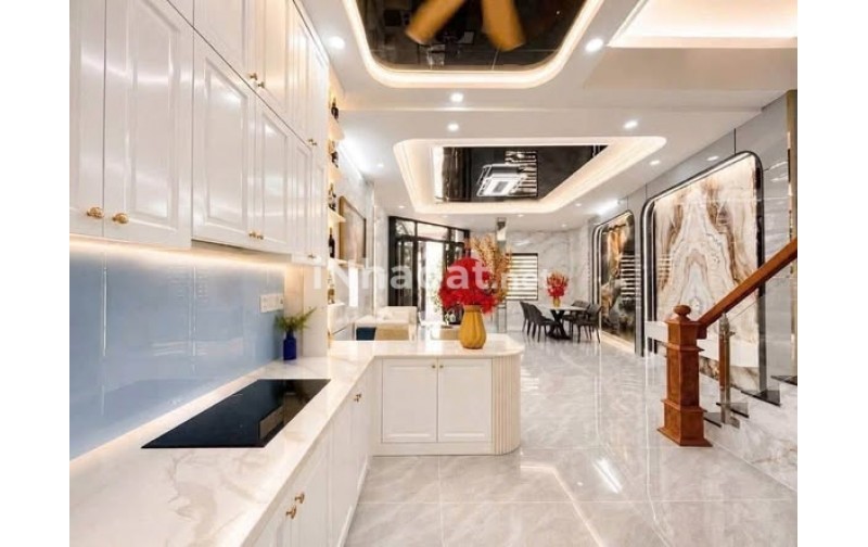 NHÀ GÓC TÂN PHÚ - THIẾT KẾ LUXURY, CÓ PHÒNG XÔNG HƠI