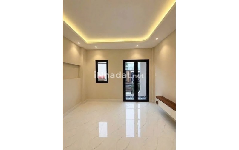 NHÀ TRƯƠNG PHƯỚC PHAN - HẺM XE HƠI THÔNG TỨ TUNG
