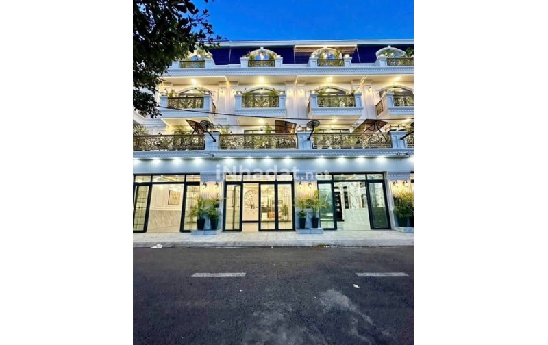 VILLA PHỐ ĐẲNG CẤP GẦN PHÚ MỸ HƯNG - GIẢM SỐC 500 TRIỆU