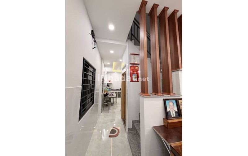 NHÀ HẺM XE HƠI ĐƯỜNG 3/2 - QUẬN 10 (ĐỐI DIỆN KỲ HÒA)