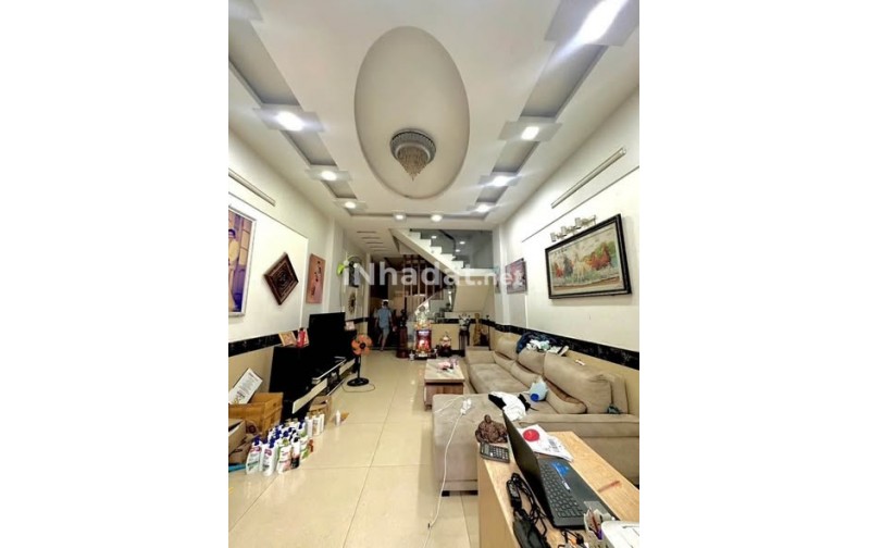 NHÀ ĐẸP ĐƯỜNG HUỲNH THỊ HAI - KẾT CẤU 4 TẦNG VỮNG CHÃI