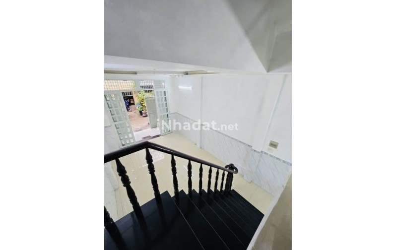 NHÀ AN DƯƠNG VƯƠNG - GẦN QUẬN 6 - Ô TÔ NGỦ TRONG NHÀ