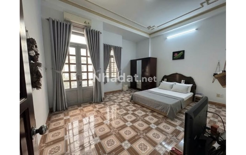 NHÀ HẺM XE HƠI ĐƯỜNG SỐ 51 - SÁT MẶT TIỀN PHẠM VĂN CHIÊU - GÒ VẤP