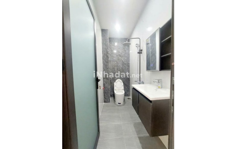 NHÀ HUỲNH TẤN PHÁT - 4 TẦNG, DIỆN TÍCH LỚN 76M2 - NHÀ BÈ