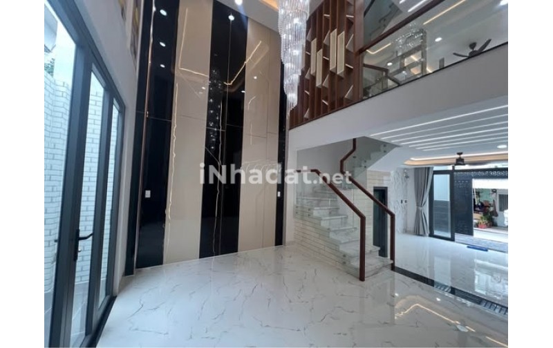 NHÀ 3 LẦU ĐƯỜNG BÀ HOM - THIẾT KẾ NỞ HẬU PHÁT TÀI - GIÁ 5 TỶ