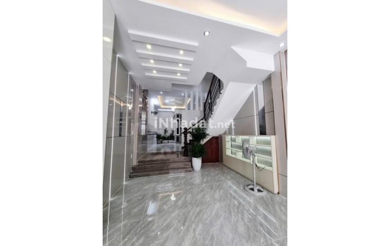 NHÀ MỚI ĐƯỜNG HUỲNH THỊ HAI - 4 TẦNG, HẺM XE HƠI THÔNG