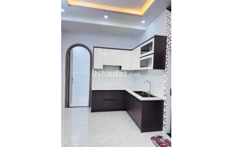 NHÀ MỚI TỈNH LỘ 10 - GIÁP QUẬN 6, HẺM Ô TÔ ĐỖ CỬA - GIÁ 4,9 TỶ