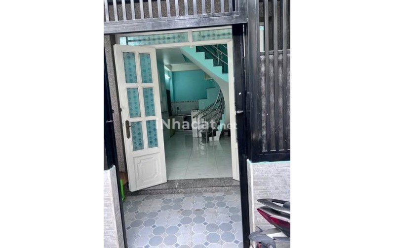 NHÀ NGUYỄN DUY - QUẬN 8, VỊ TRÍ GẦN BỜ KÈ THOÁNG MÁT