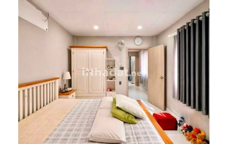 NHÀ ĐIỆN BIÊN PHỦ 50M2 - VỊ TRÍ ĐẮC ĐỊA SÁT UEF - BÌNH THẠNH