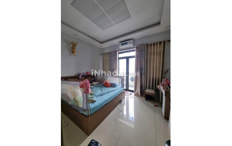 NHÀ ĐƯỜNG HUỲNH THỊ HAI - QUẬN 12 - HẺM XE TẢI, GẦN CHỢ HẠT ĐIỀU