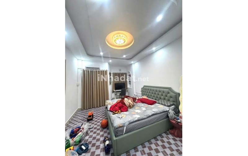 NHÀ LÊ VĂN QUỚI  QUẬN BÌNH TÂN - HẺM XE HƠI THÔNG, GIÁ TỐT