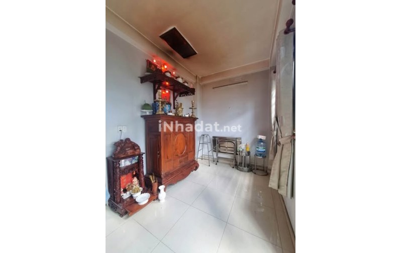 NHÀ ĐƯỜNG HUỲNH THỊ HAI - QUẬN 12 - HẺM XE TẢI, GẦN CHỢ HẠT ĐIỀU