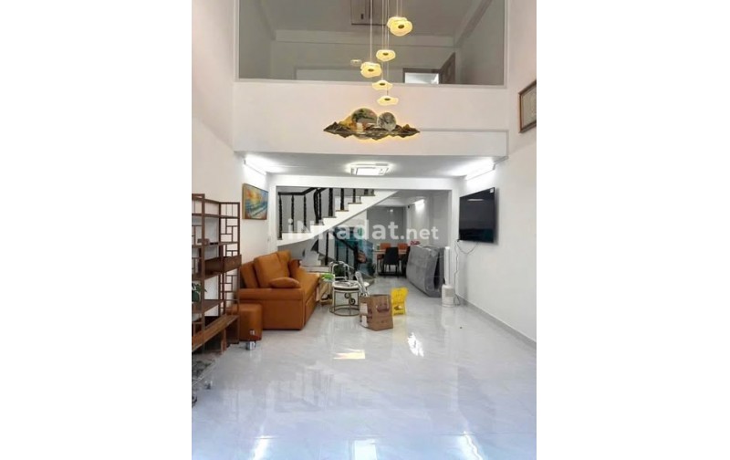 NHÀ LÊ VĂN QUỚI  QUẬN BÌNH TÂN - HẺM XE HƠI THÔNG, GIÁ TỐT