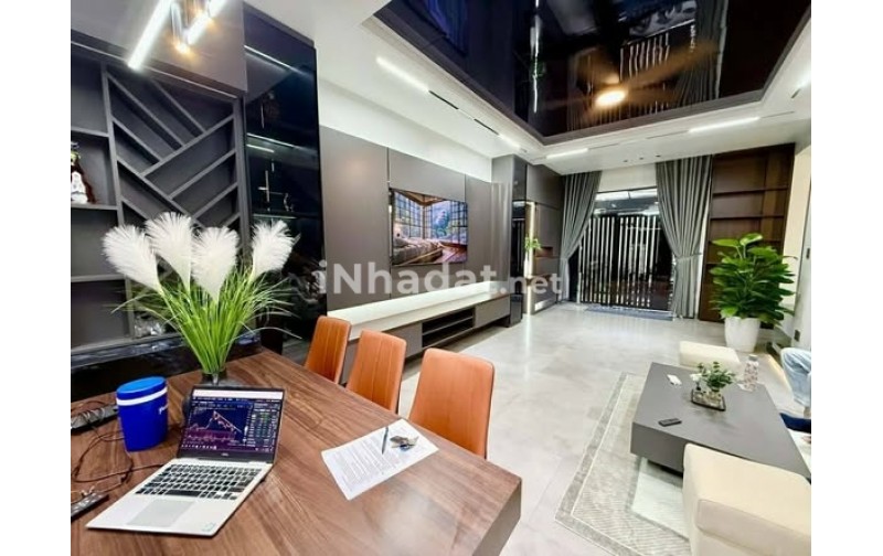 SIÊU PHẨM NHÀ XÂY MỚI - 62M2 - ĐƯỜNG 3/2 - QUẬN 10