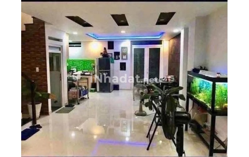 NHÀ ĐẸP BÌNH TRỊ ĐÔNG - HẺM 8M, ĐẬU ĐỖ NHIỀU XE HƠI  GIÁ 8,15 TỶ