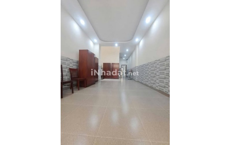 NHÀ THANG MÁY  - TÔ HIẾN THÀNH - QUẬN 10, DIỆN TÍCH LỚN