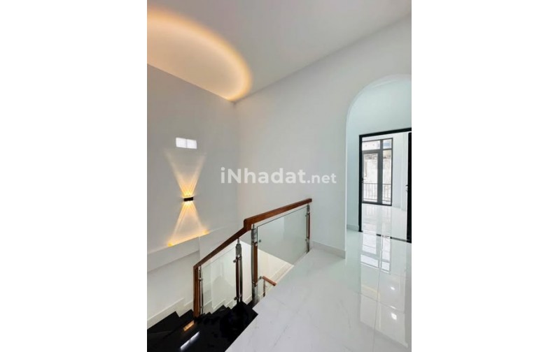 NHÀ HẺM XE HƠI ĐƯỜNG SỐ 4 - BÌNH HƯNG HÒA A, BÌNH TÂN
