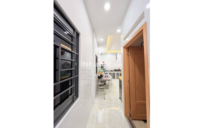 NHÀ HẺM XE HƠI ĐƯỜNG 3/2 - QUẬN 10 (ĐỐI DIỆN KỲ HÒA)