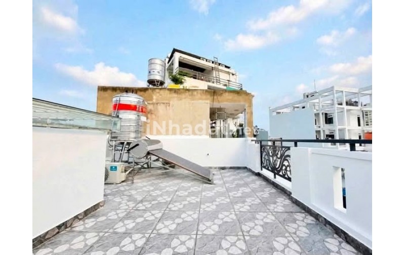 NHÀ 5 TẦNG MỚI XÂY TẠI BÌNH THẠNH - SÁT CHỢ CÂY QUÉO