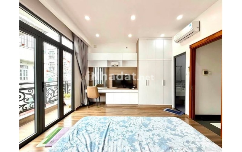 NHÀ MẶT TIỀN KINH DOANH 5 TẦNG - SÁT TRƯỜNG SA QUẬN 1