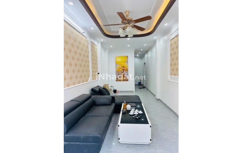 BÁN NHÀ PHÚ DIỄN -NHÀ MỚI 6 TẦNG THANG MÁY - LÔ GÓC 2 THOÁNG - Ô TÔ 7 CHỖ ĐỖ CỬA - GẦN HỒ - 40M
