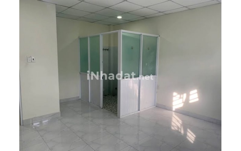 CHO THUÊ NHÀ MẶT TIỀN KINH DOANH PHƯỚC LONG B -QUẬN 9- GIÁ MƯỜI BA TRIỆU